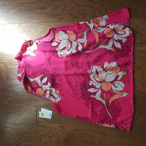 NEW! Ninety Clothing Co blouse sz medium NWT - Picture 5 of 10